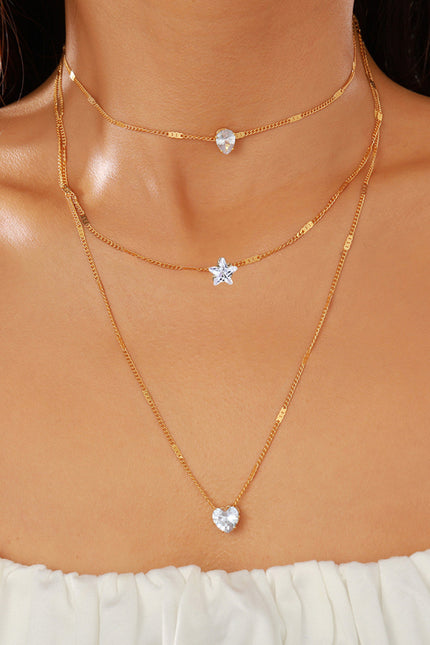 Personalized multi-layered necklace with small vertical pendant clavicle